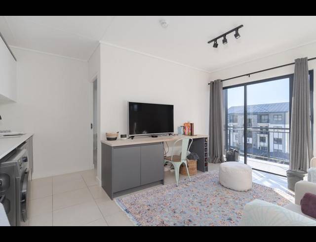 1 BEDROOM APARTMENT FOR SALE IN THE HUNTSMAN